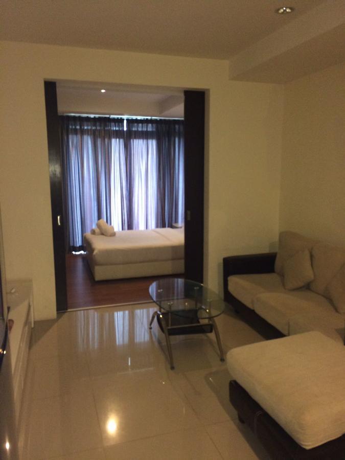 Kl Service Suite At Taragon Kuala Lumpur Esterno foto