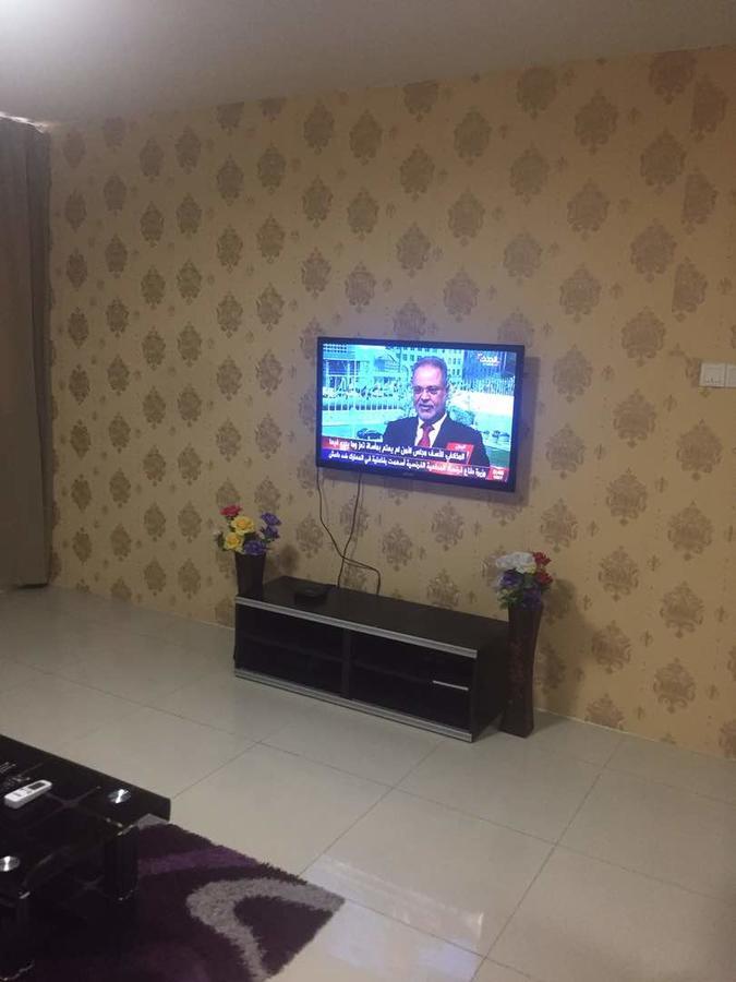 Kl Service Suite At Taragon Kuala Lumpur Esterno foto