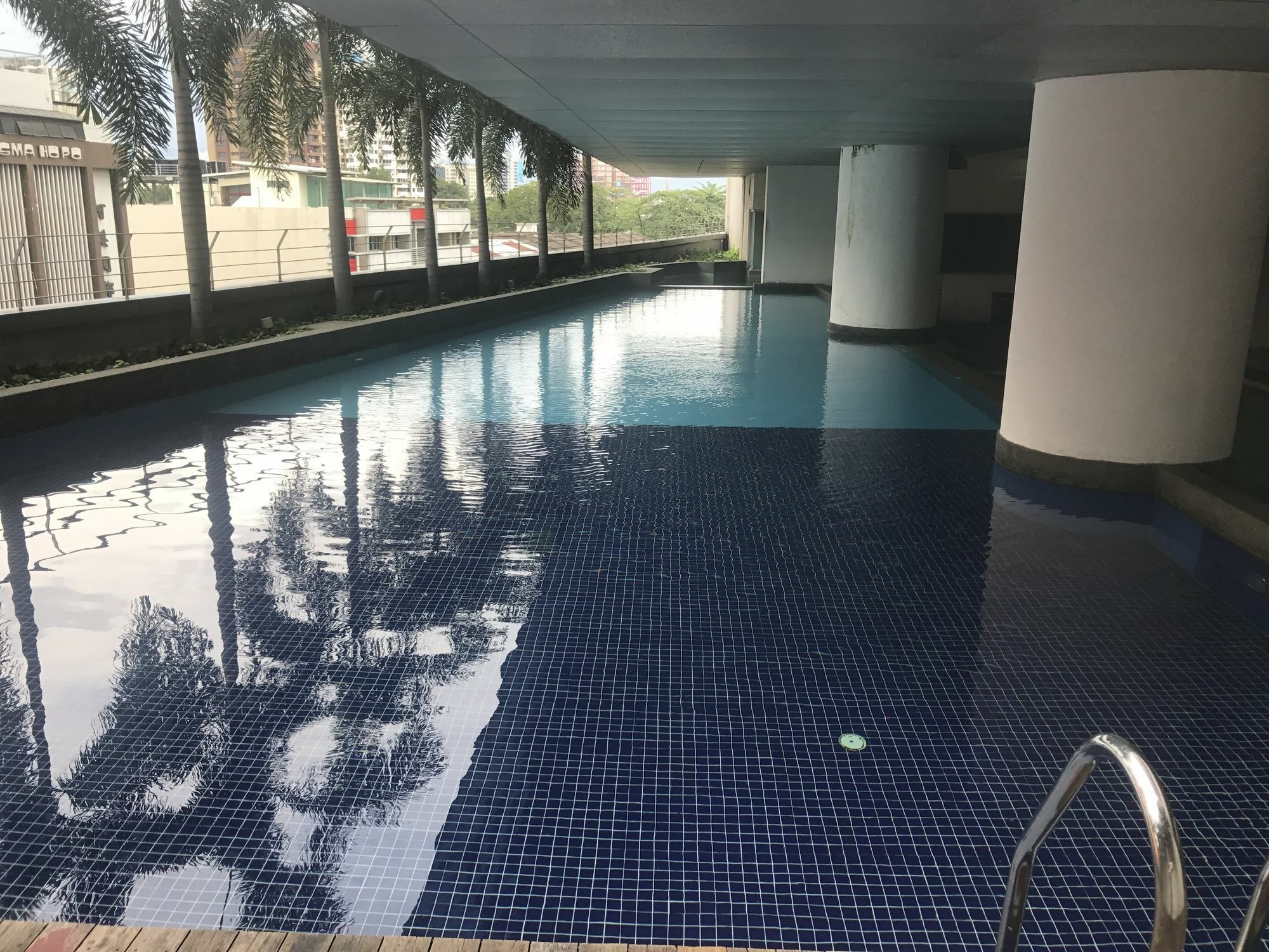 Kl Service Suite At Taragon Kuala Lumpur Esterno foto