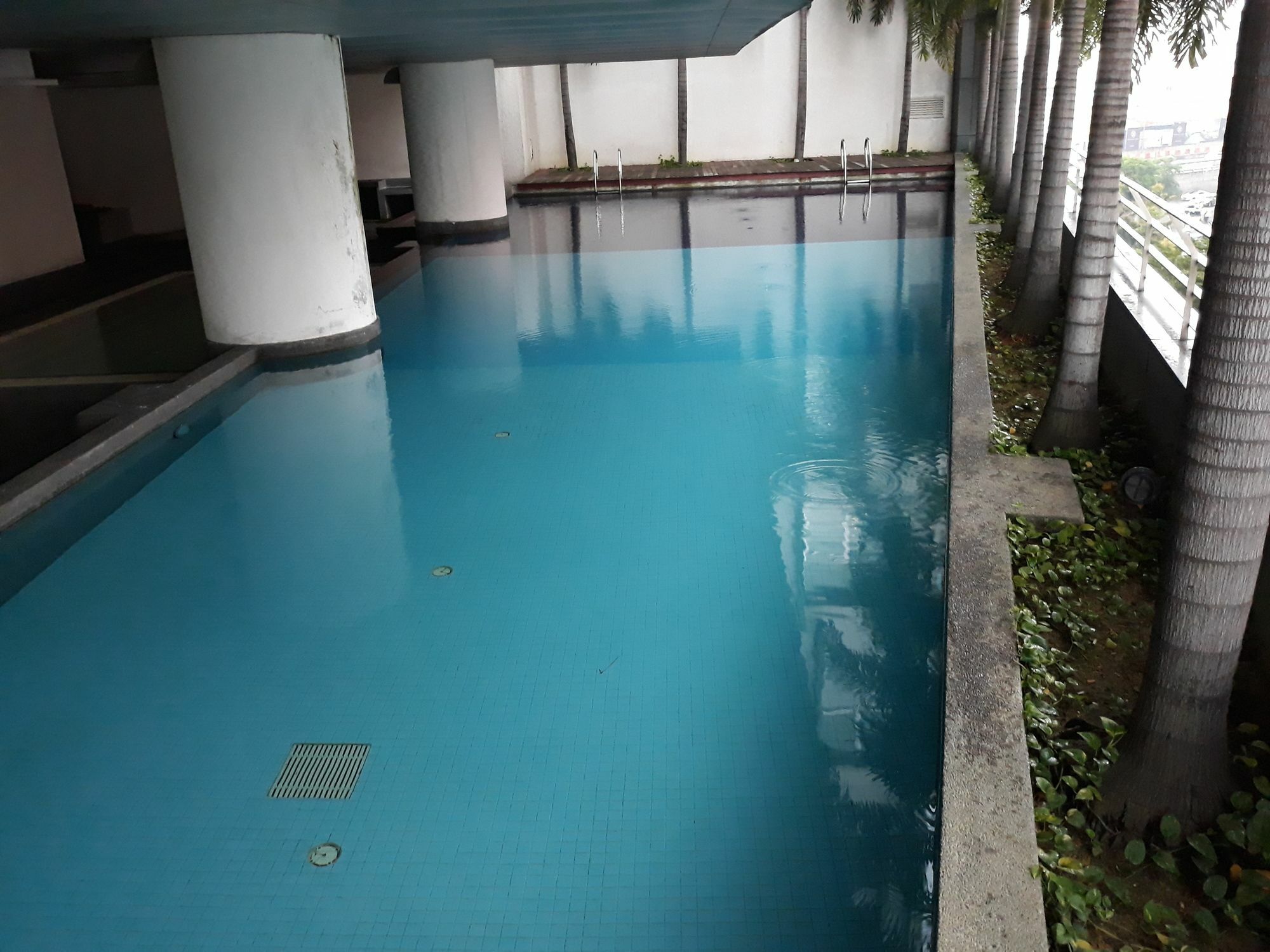 Kl Service Suite At Taragon Kuala Lumpur Esterno foto